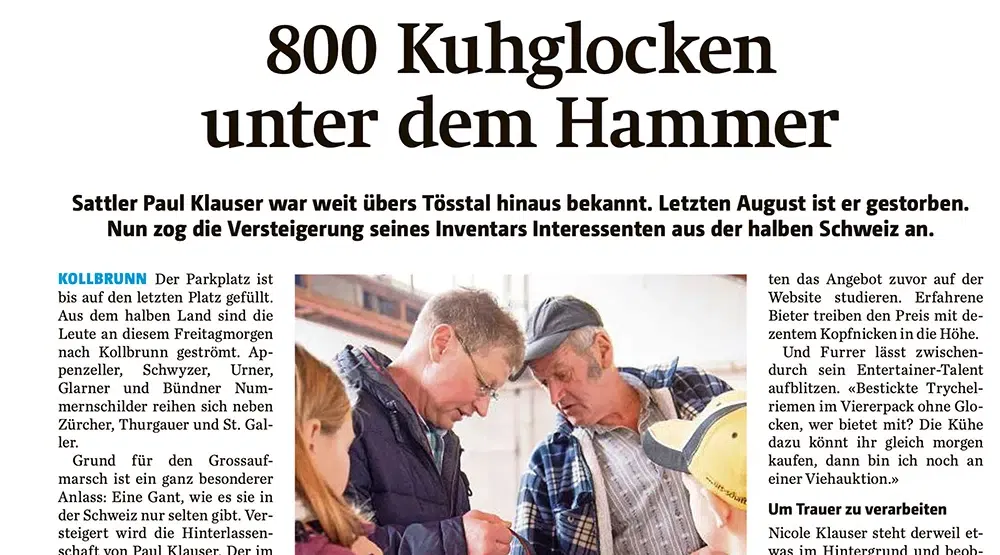 Zeitungsartikel „800 Kuhglocken unter dem Hammer“ – Auktion des Inventars von Sattler Paul Klauser, Landhausmode und Trachten aus Kollbrung und Zürich, Schweiz
